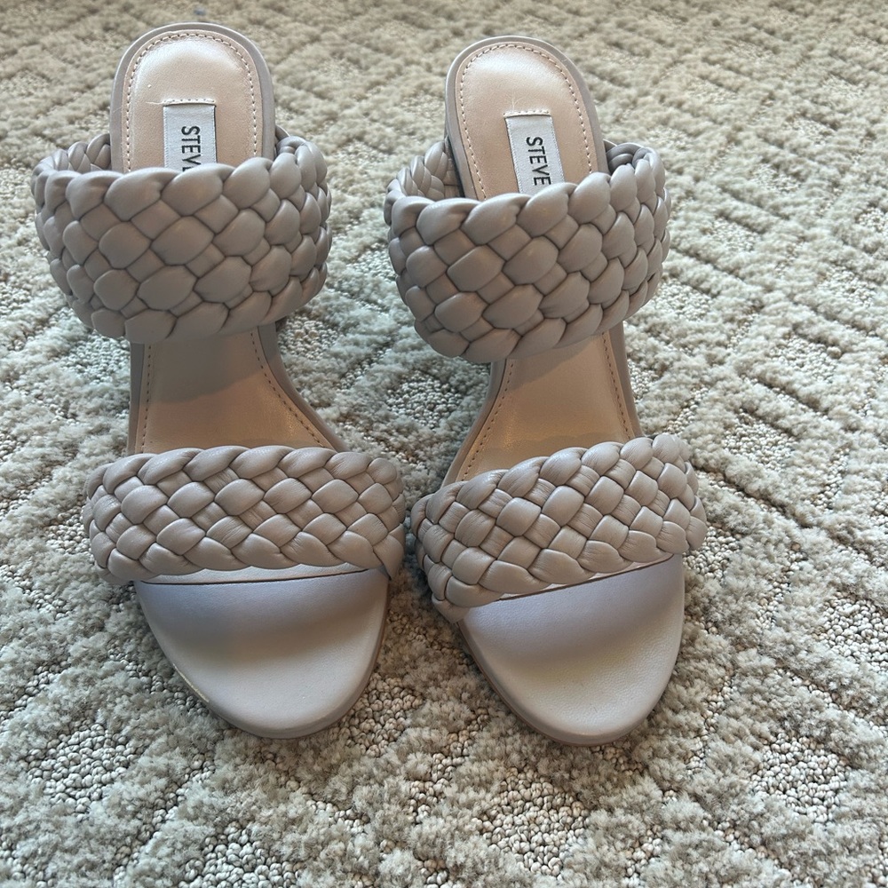 Steve Madden tielo sandal. Worn twice.